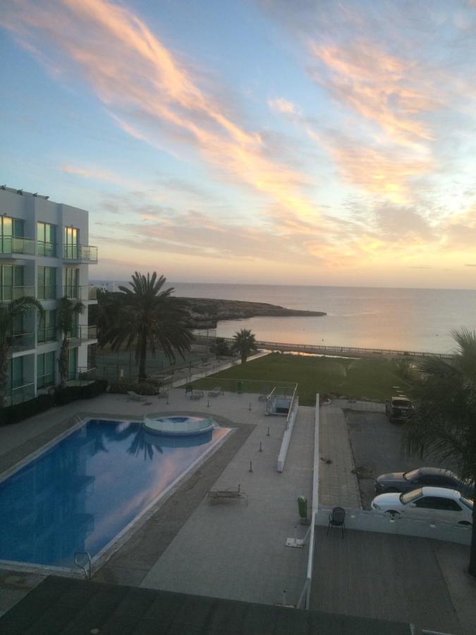 Coralli Superior Seaview Protaras Bagian luar foto