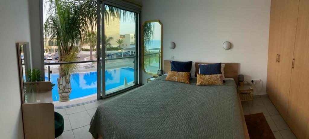 Coralli Superior Seaview Protaras Bagian luar foto